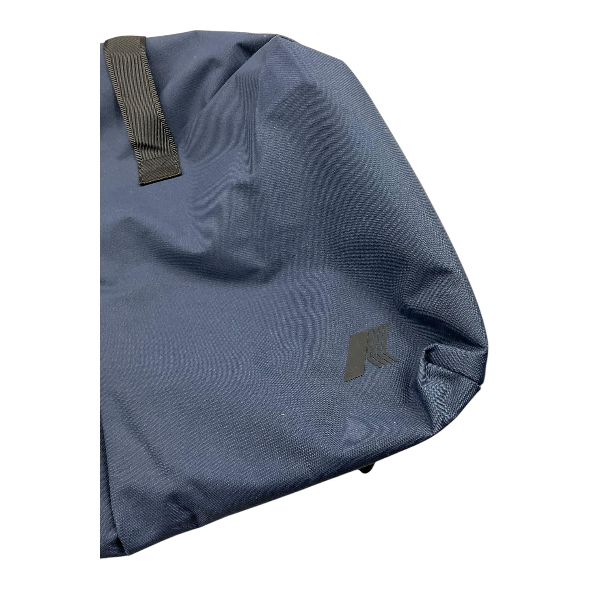 K-WAY borsone tinta unita con logo Blu per Bambino K4136QW BLU K-WAY