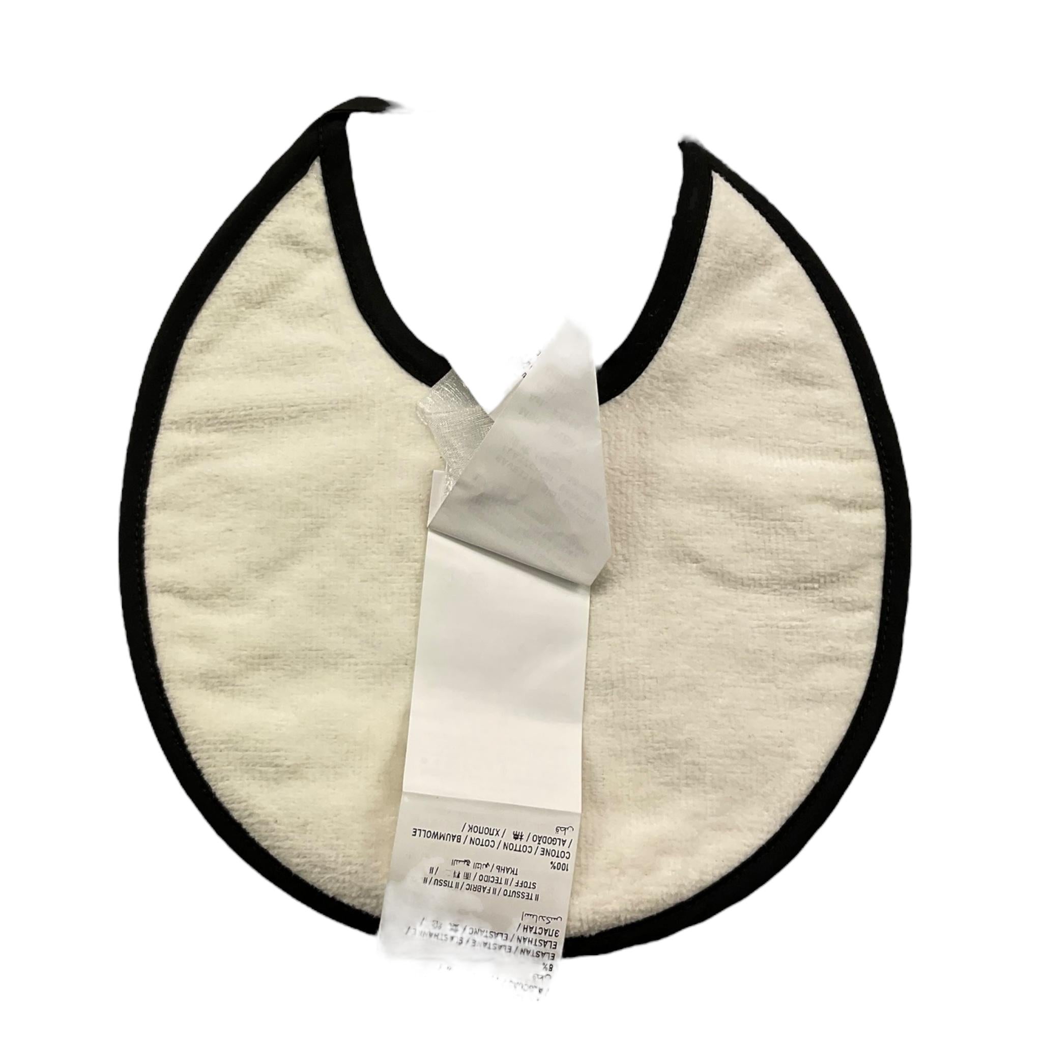 ELISABETTA FRANCHI bavetta tinta unita con loghi Nero per Neonata ENBA18 NERO ELISABETTA FRANCHI
