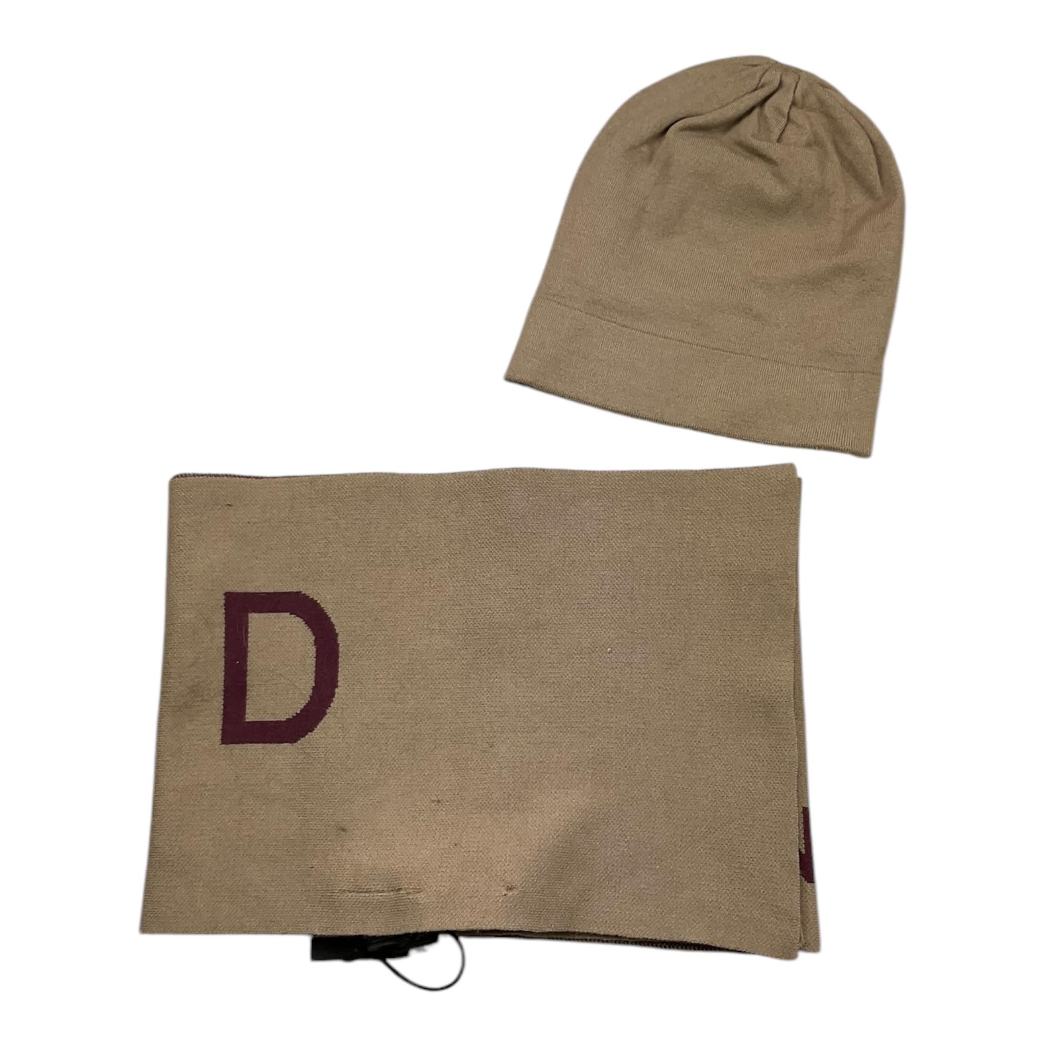 JOHN RICHMOND set cappello-sciarpa tinta unita con stampa Fango per Neonato RBA25017HS FANGO JOHN RICHMOND
