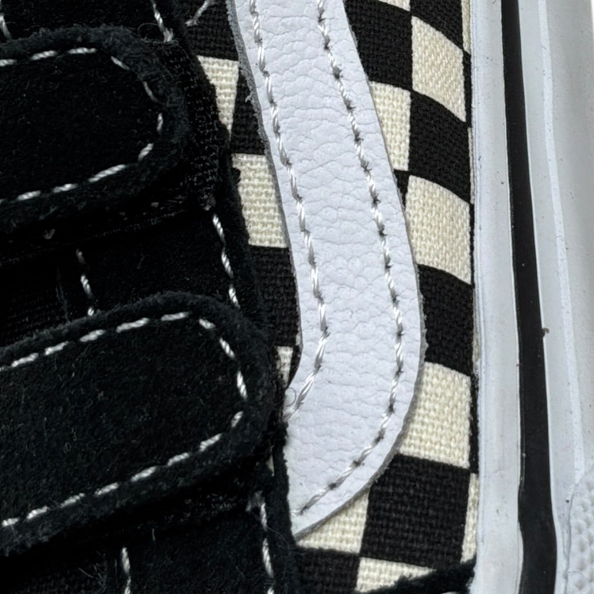 Vans Sneakers tinta unita con Strappi Nero per Bambino VN0A38JNP0S1J NERO VANS 