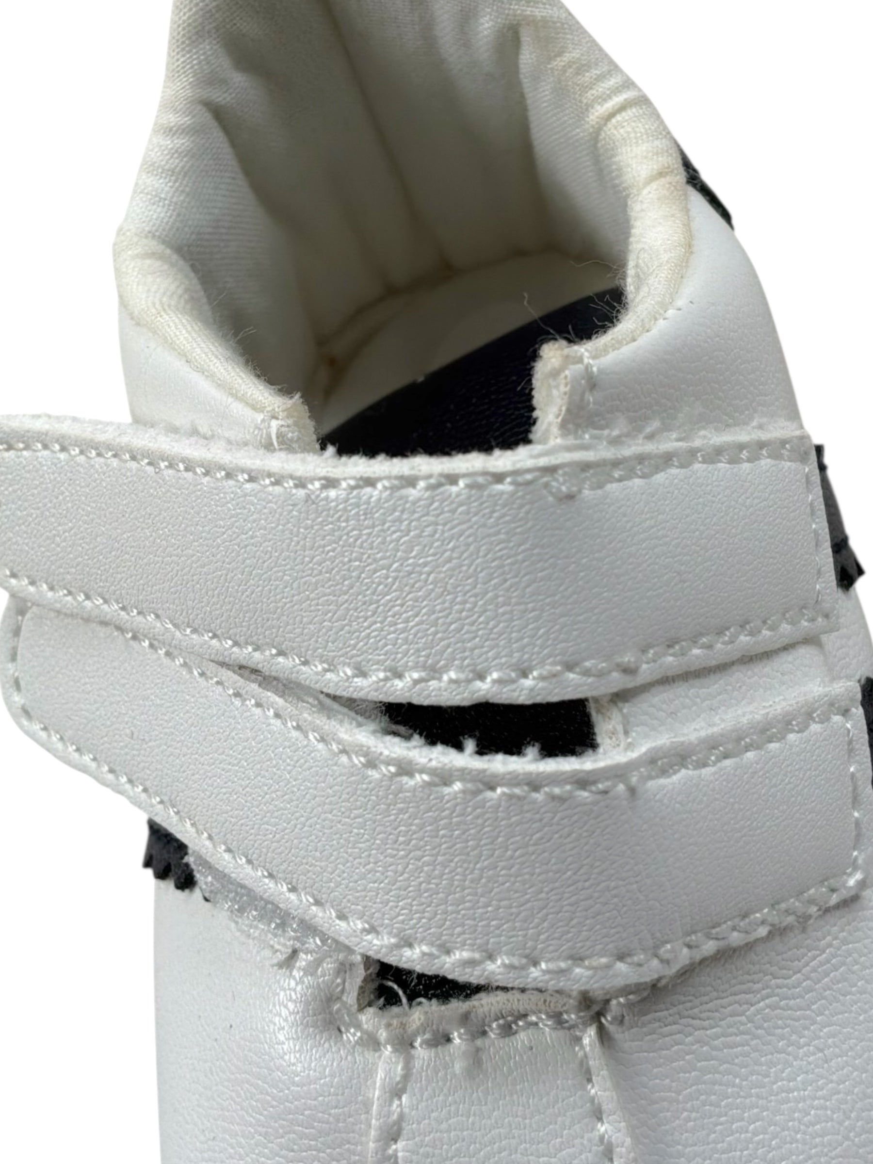 Le Bebe' Sneakers Modello Morbido tinta unita con Strappi Bianco per Neonato LBB4094 BIANCO LE BEBE' 