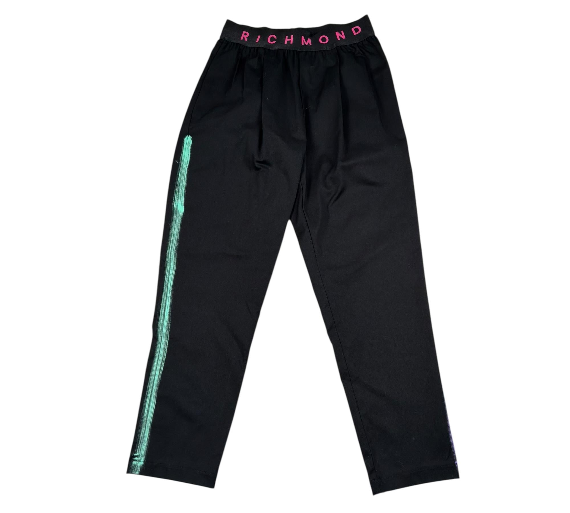 John Richmond Pantalone Tinta Unita con Elastico In Vita Logato per Bambina RGP26142PA NERO JOHN RICHMOND 