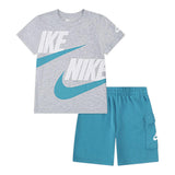Nike Completo 2 Pezzi T-Shirt-Bermuda tinta unita Grigio per Bambino 86J213 GRIGIO NIKE 