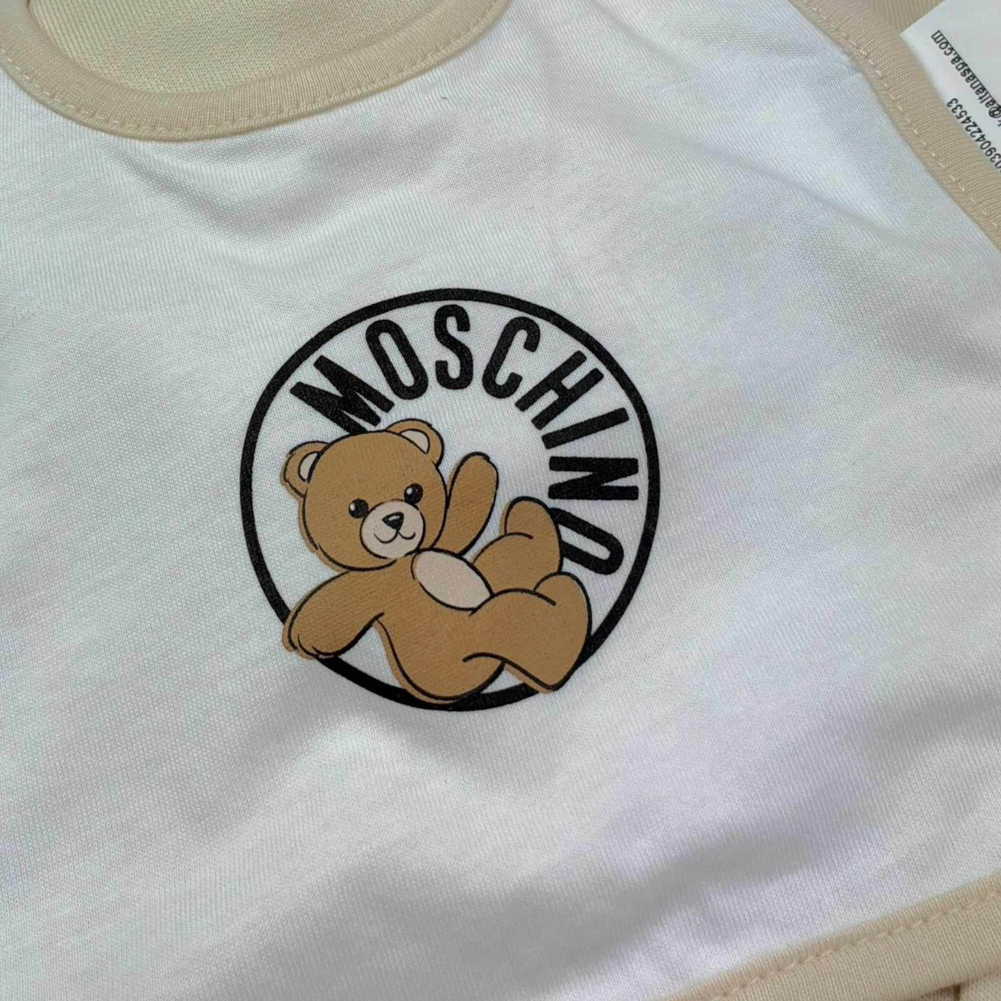 Moschino Set Tutina -Bavetta-Cappello per Neonato MUY091 BEIGE MOSCHINO 