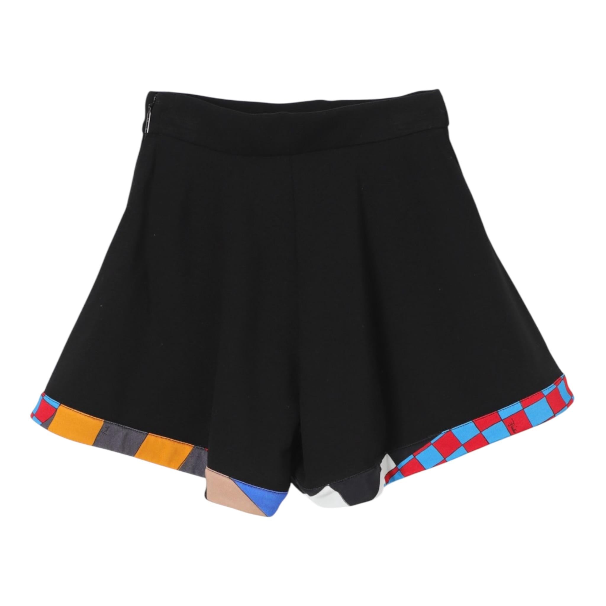 Emilio Pucci Short Tinta Unita con Elastico In Vita per Bambina PV6B49 NERO EMILIO PUCCI 