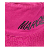 Maison Margiela Cappello Modello Pescatore Tinta Unita Con Stampa Logo Fuxia Per Bambina